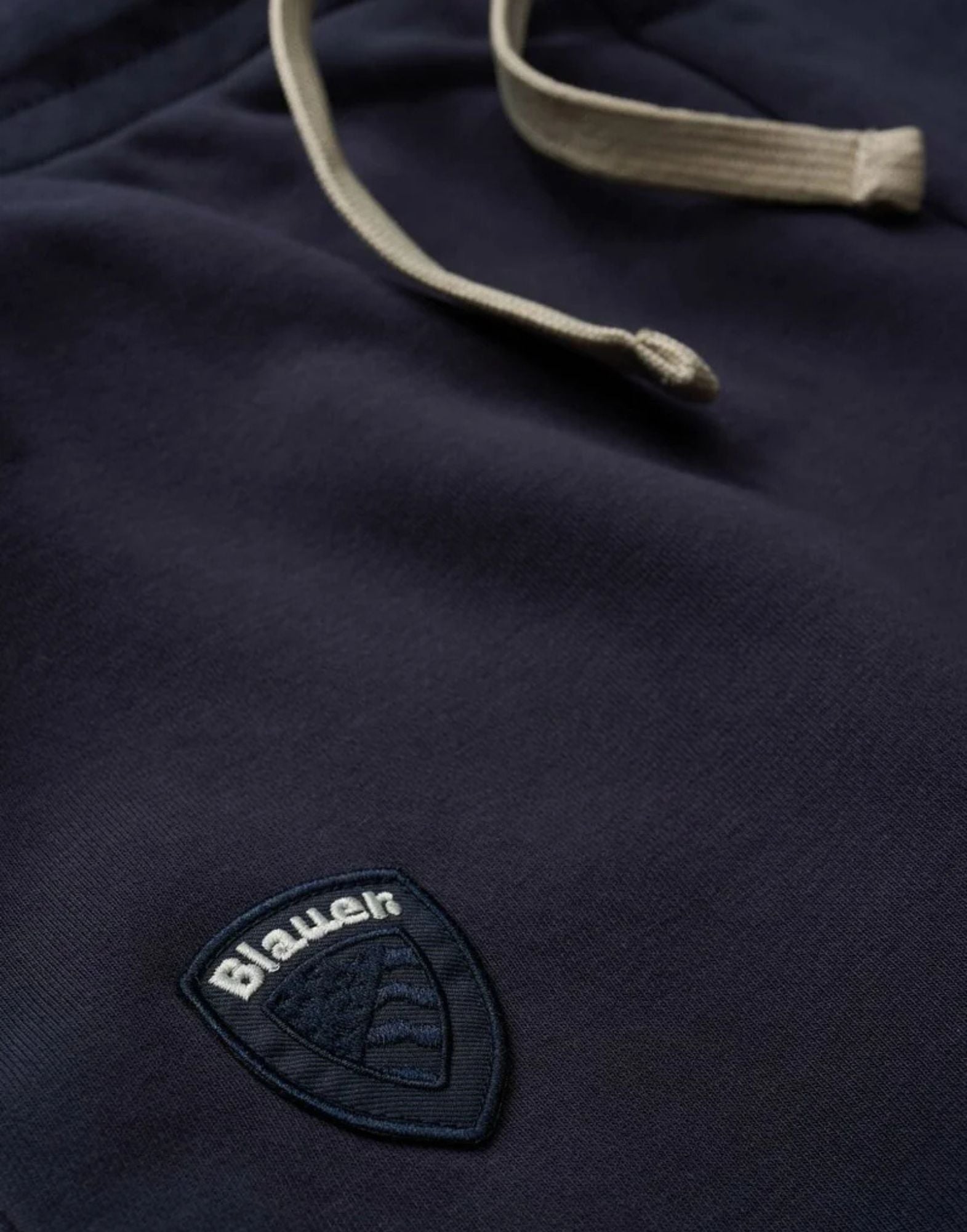 Blauer Summer Sweat Shorts Sodalite Blue with Drawstring Elastic Waist and Logo Patch for Men 26SBLUP05244-006804 888