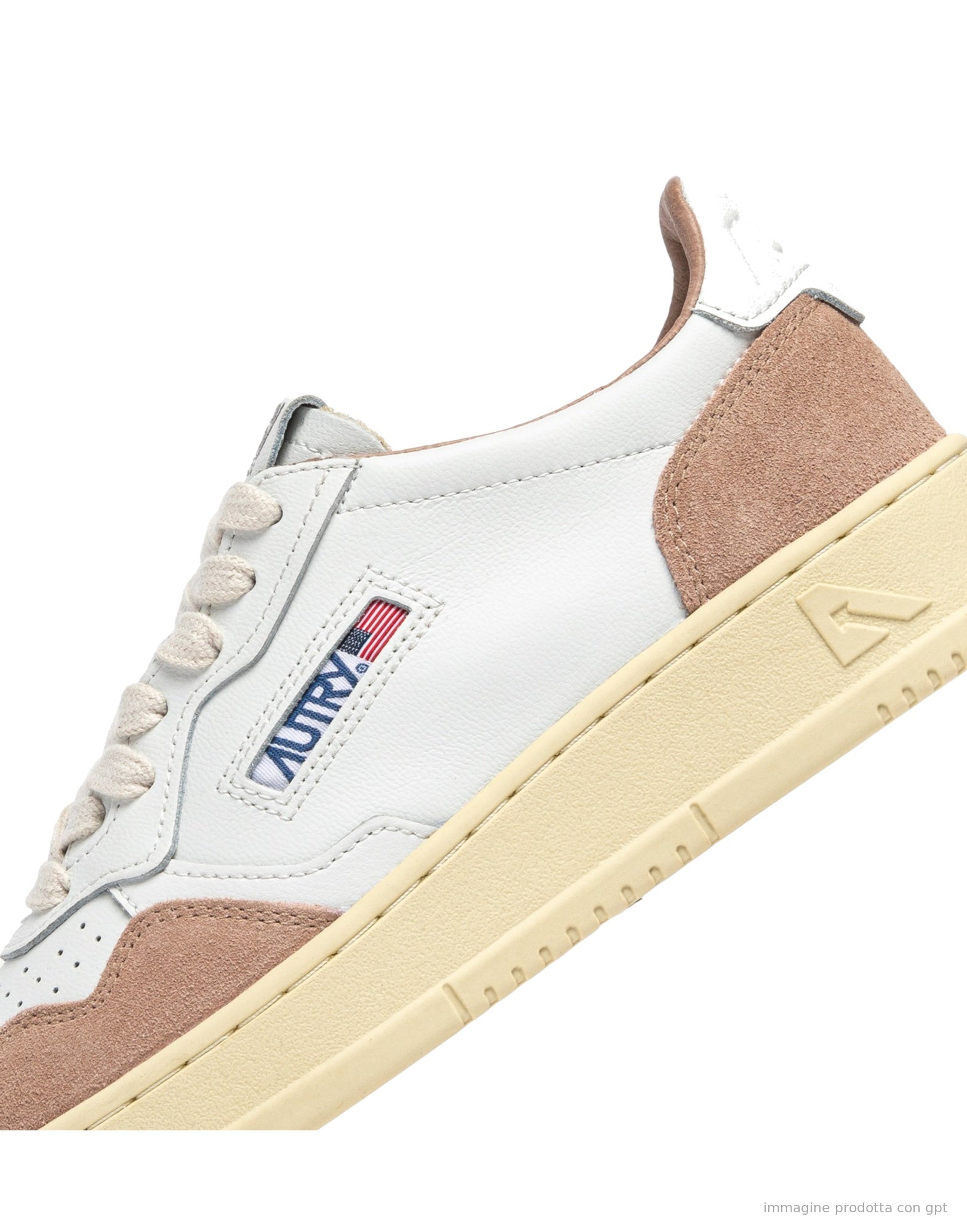 Medalist Low White/Phard