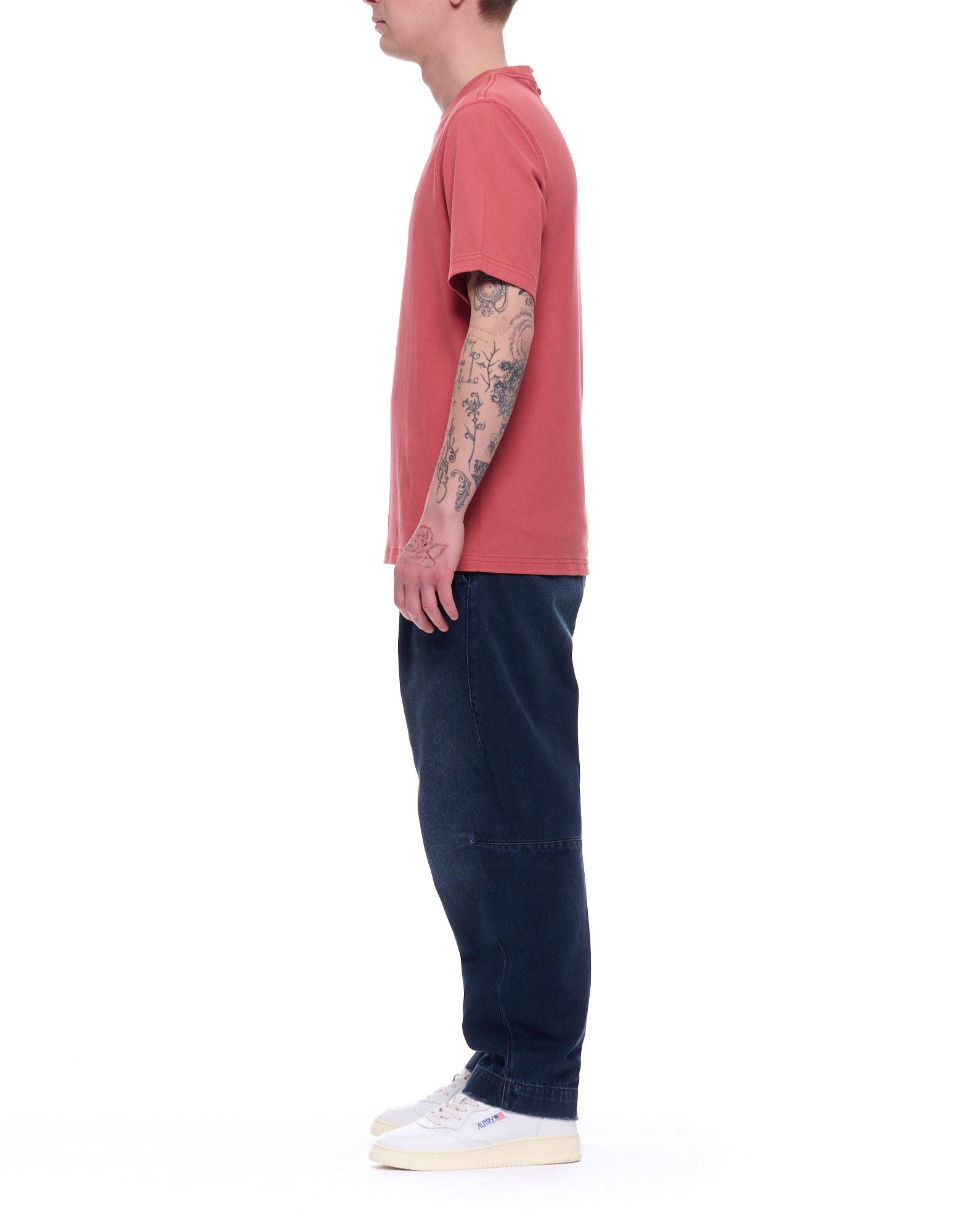 Camiseta Nordic Denim The One de algodón con cuello redondo para hombre, rojo desteñido, corte estándar, Short Funda 20-85-918 ROJO DESTINADO