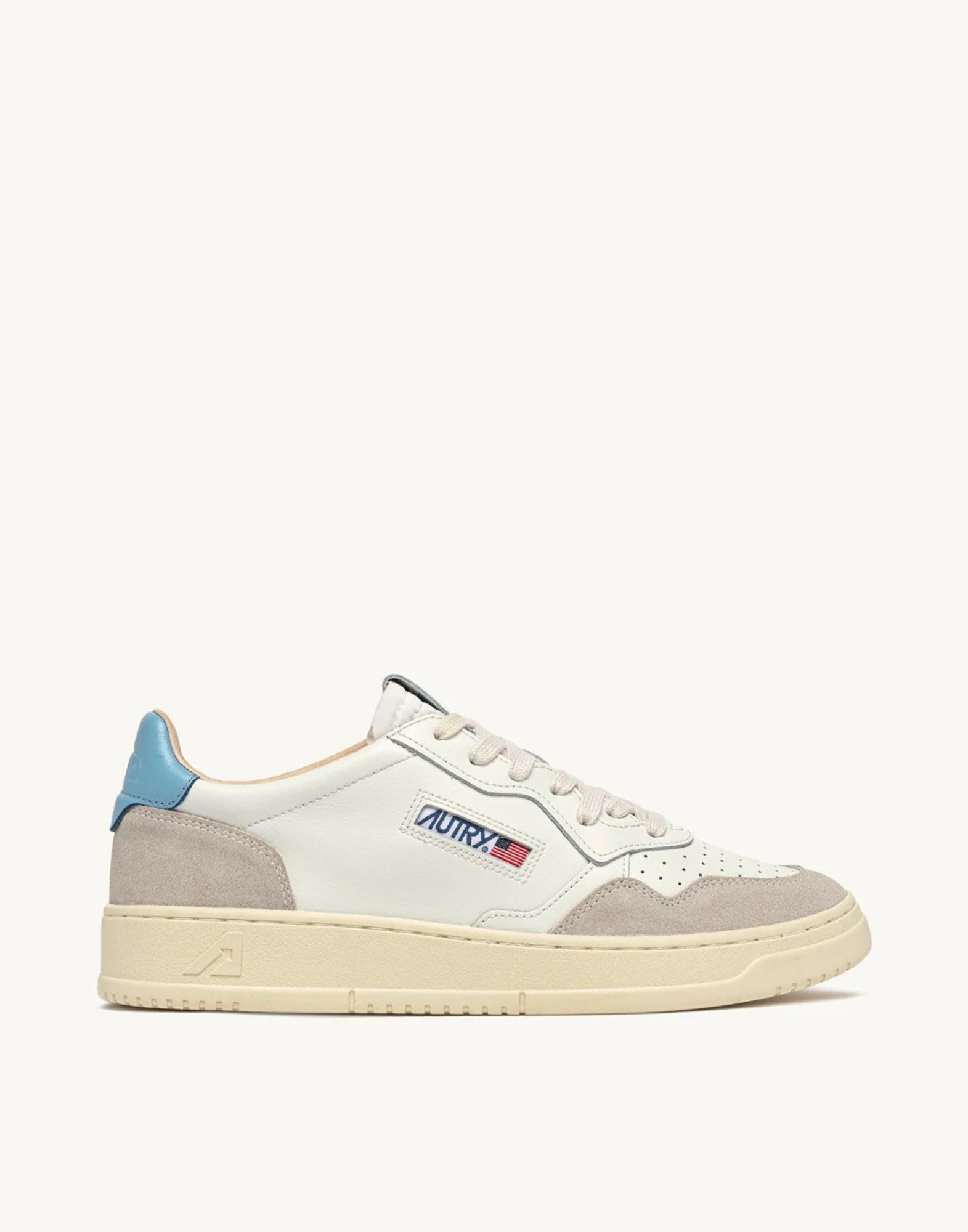 Autry Baskets basses pour hommes en daim et cuir blanc Forget Me Not AULM LS12 WHT/FORGET MEDALIST