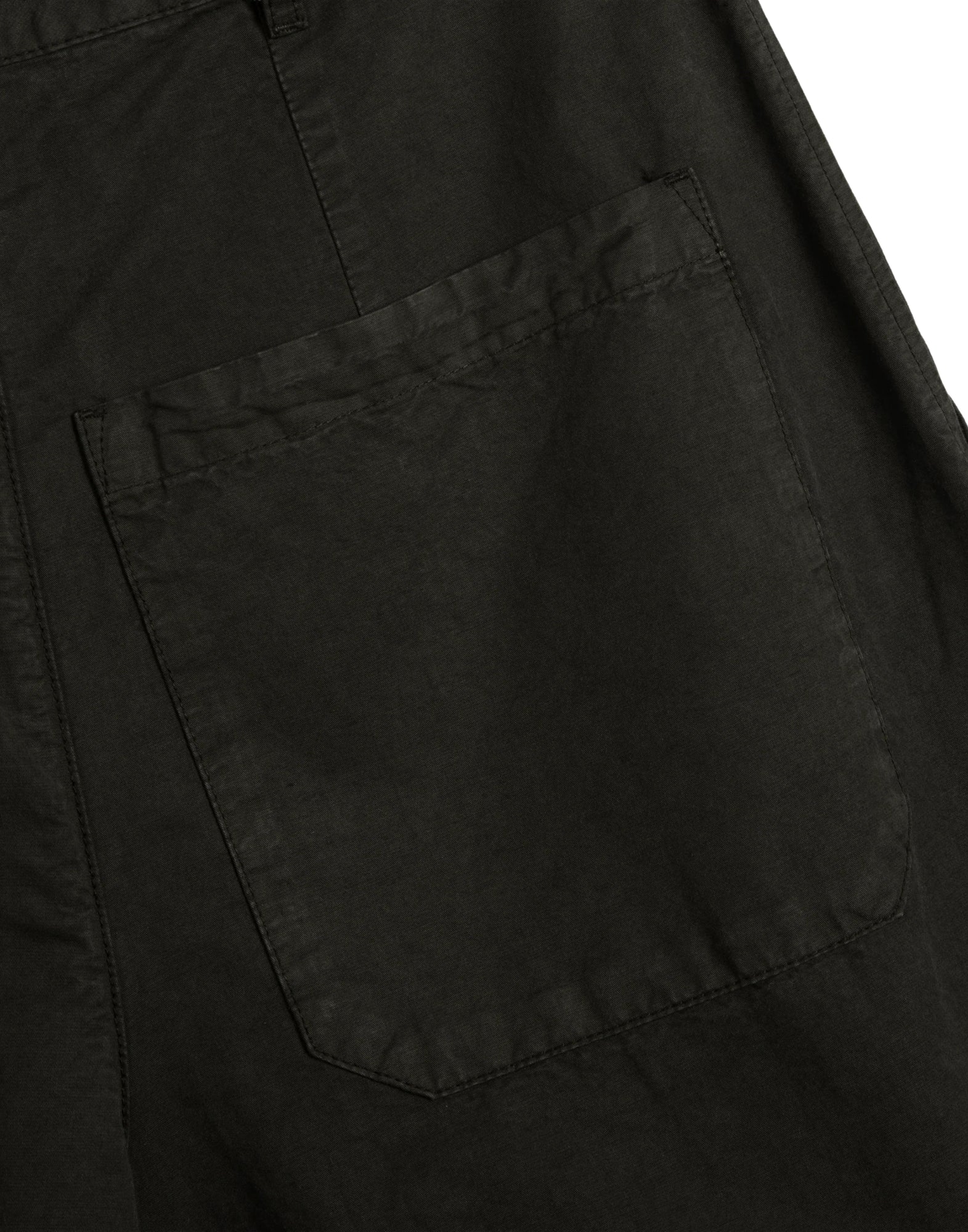 MC You Must Create Salba Short Garment Dyed Dark Green Unisex U9AAC SALBA 30 GREEN