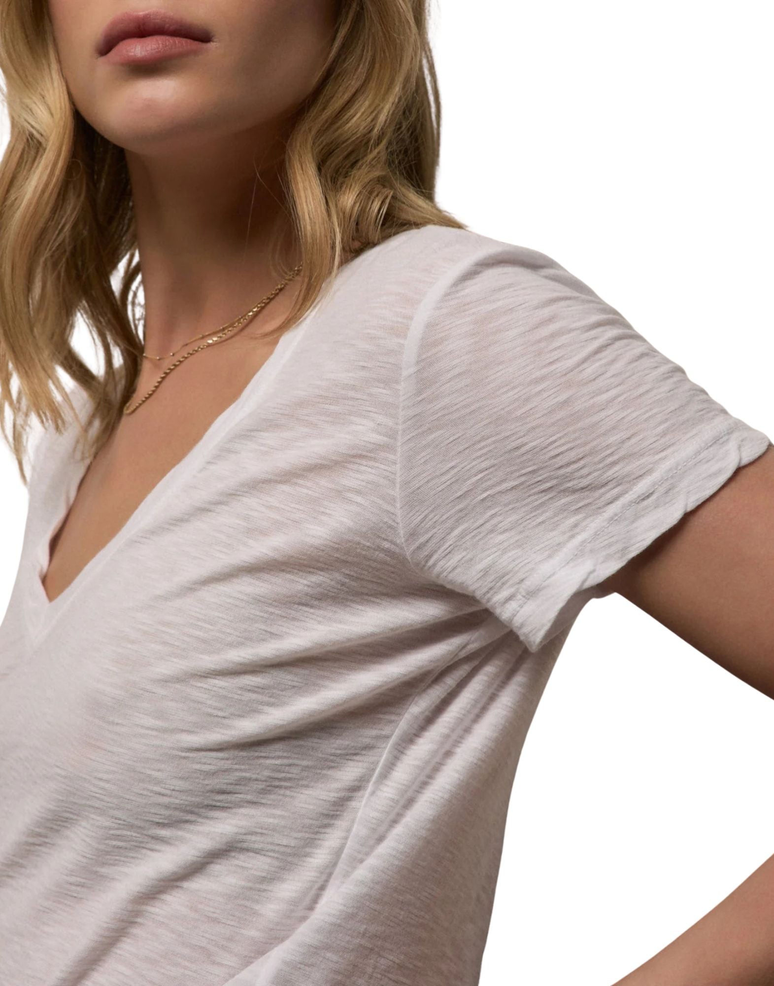 James Perse Women's Sheer Slub Casual V Neck T-Shirt White 100% Cotton Slim Fit WUA3695 WHT T-SHIRT