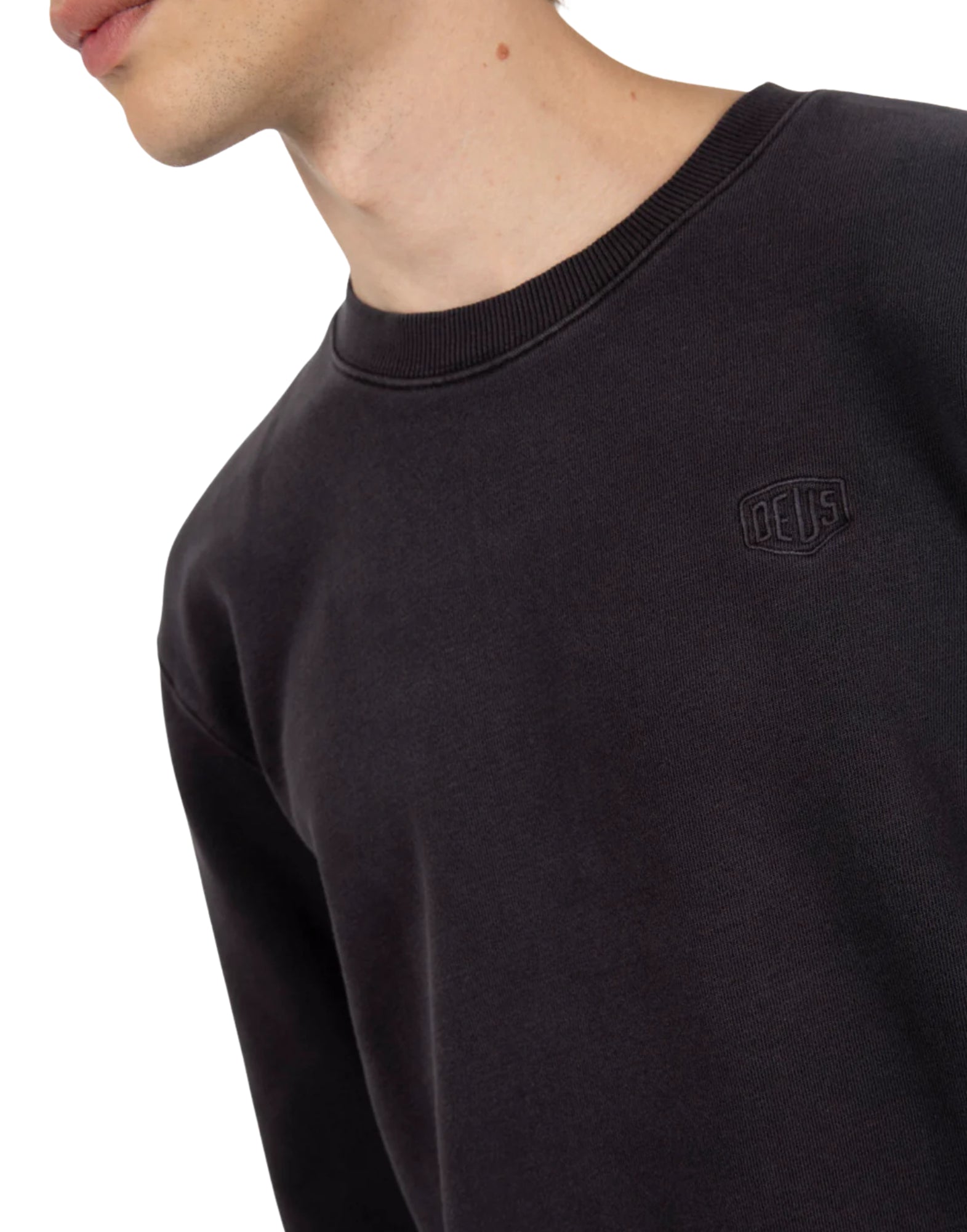 DMF258460 BLACK GARMENT DYED CREW - Maglieria - Deus Ex Machina