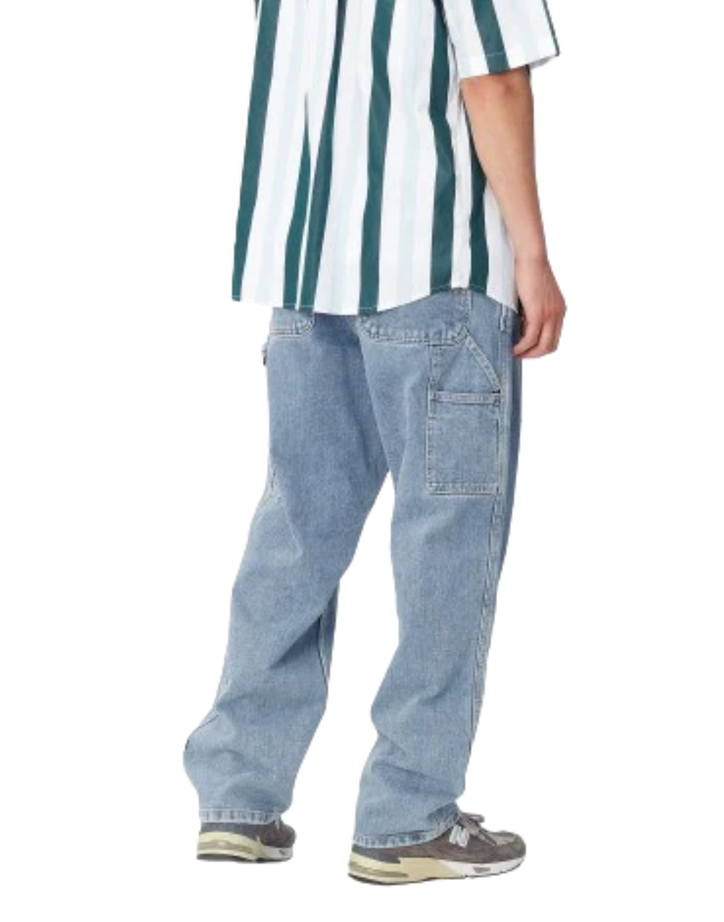 I032024 BLAUER STEIN BLEICHT