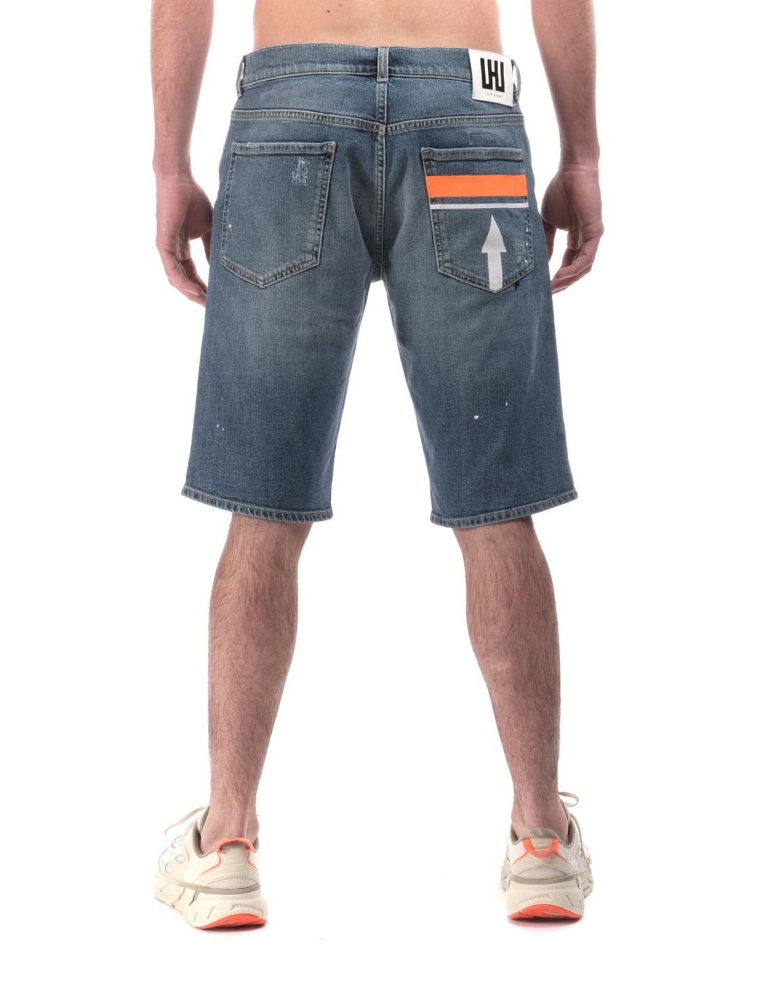 Short for man 48154 LES HOMMES