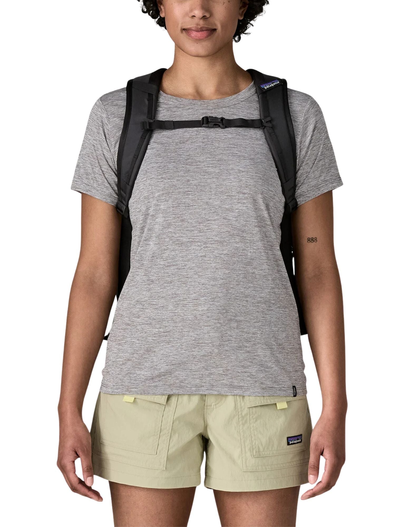 Patagonia Refugio Daypack 26L Black Unisex Backpack in Recycled Polyester 47914 BLK BLACK 26L