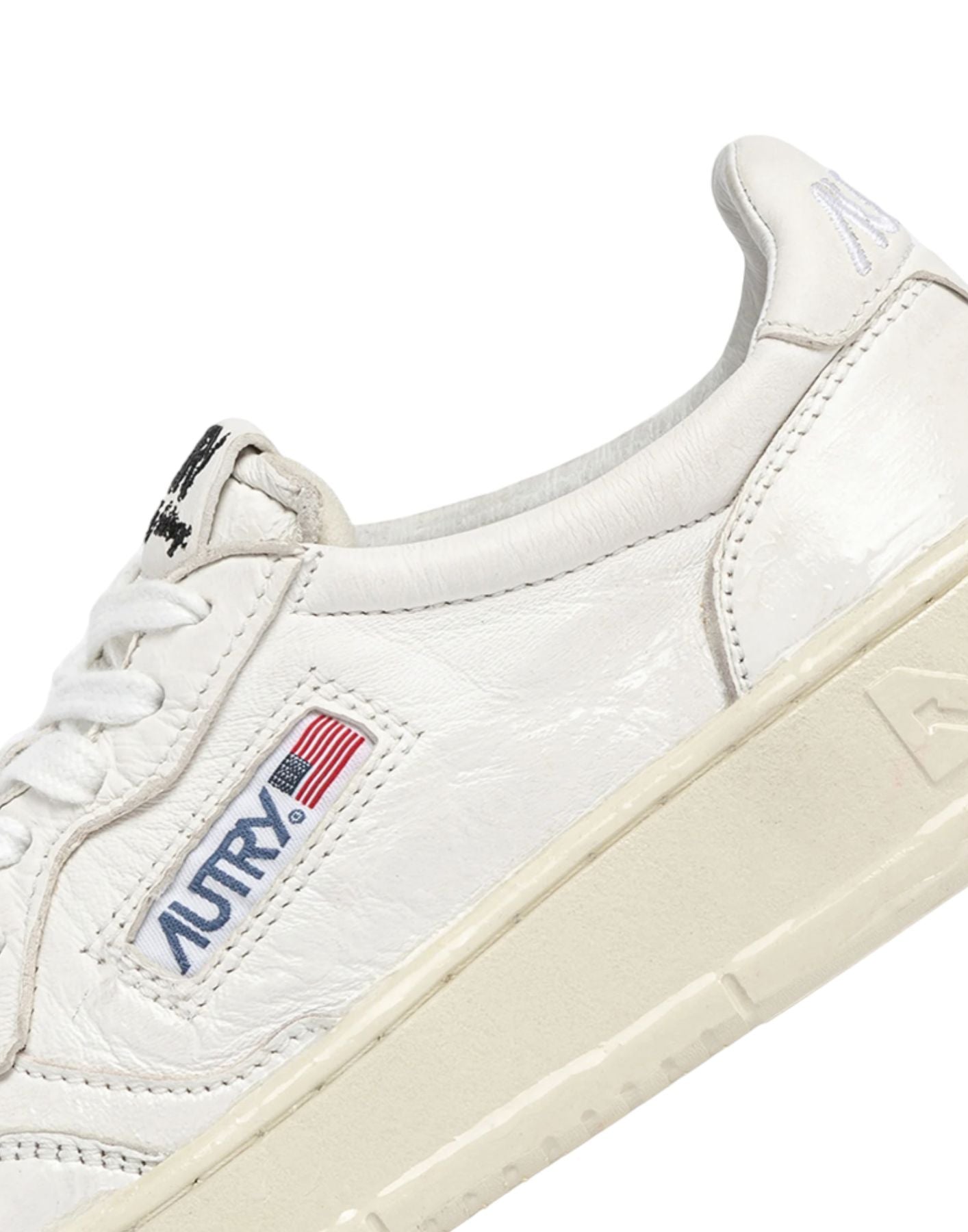 Sneakers woman AVLW GR06 white Autry