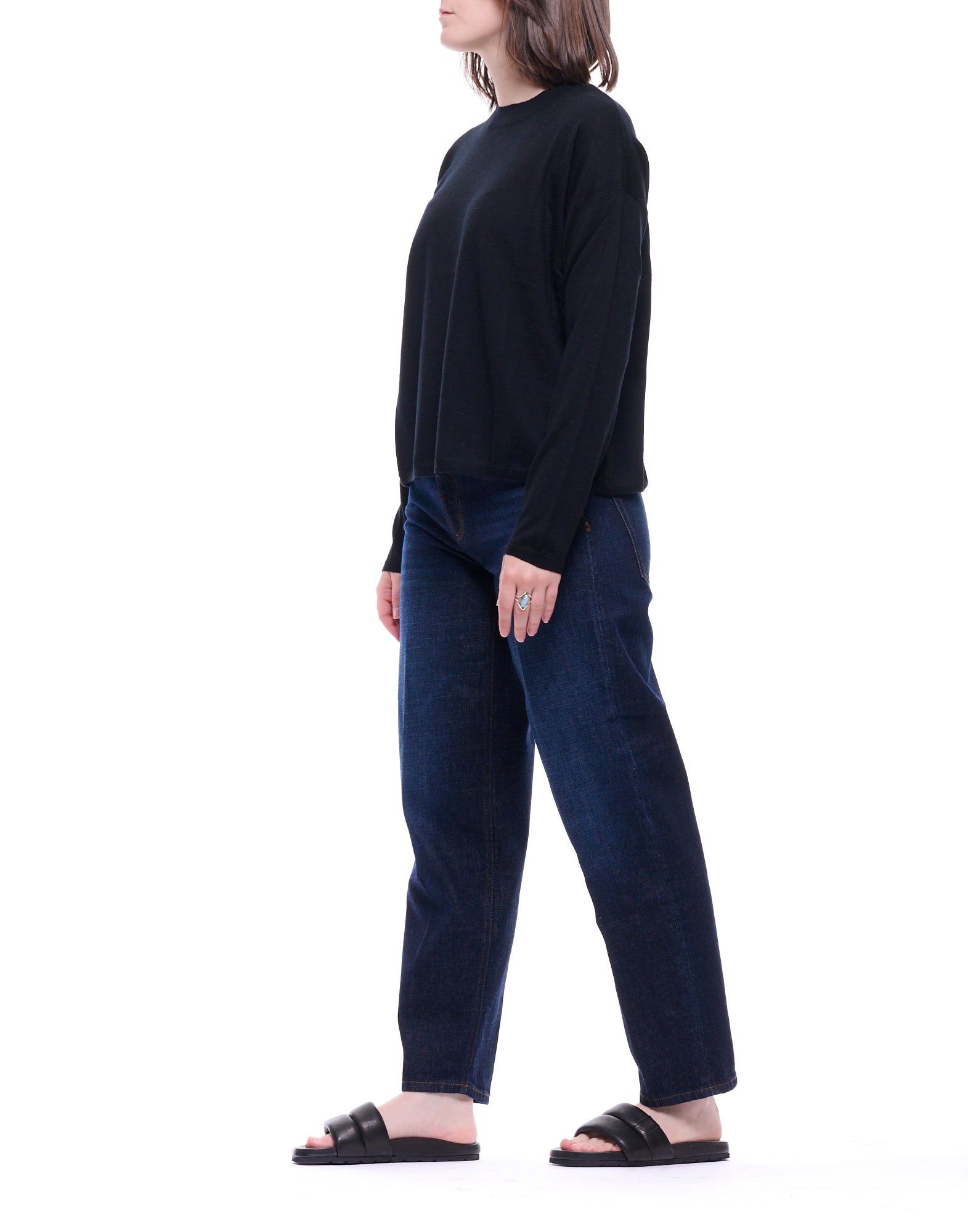 Black Long-Sleeve Round-Neck Top D3307TF 101 BLACK