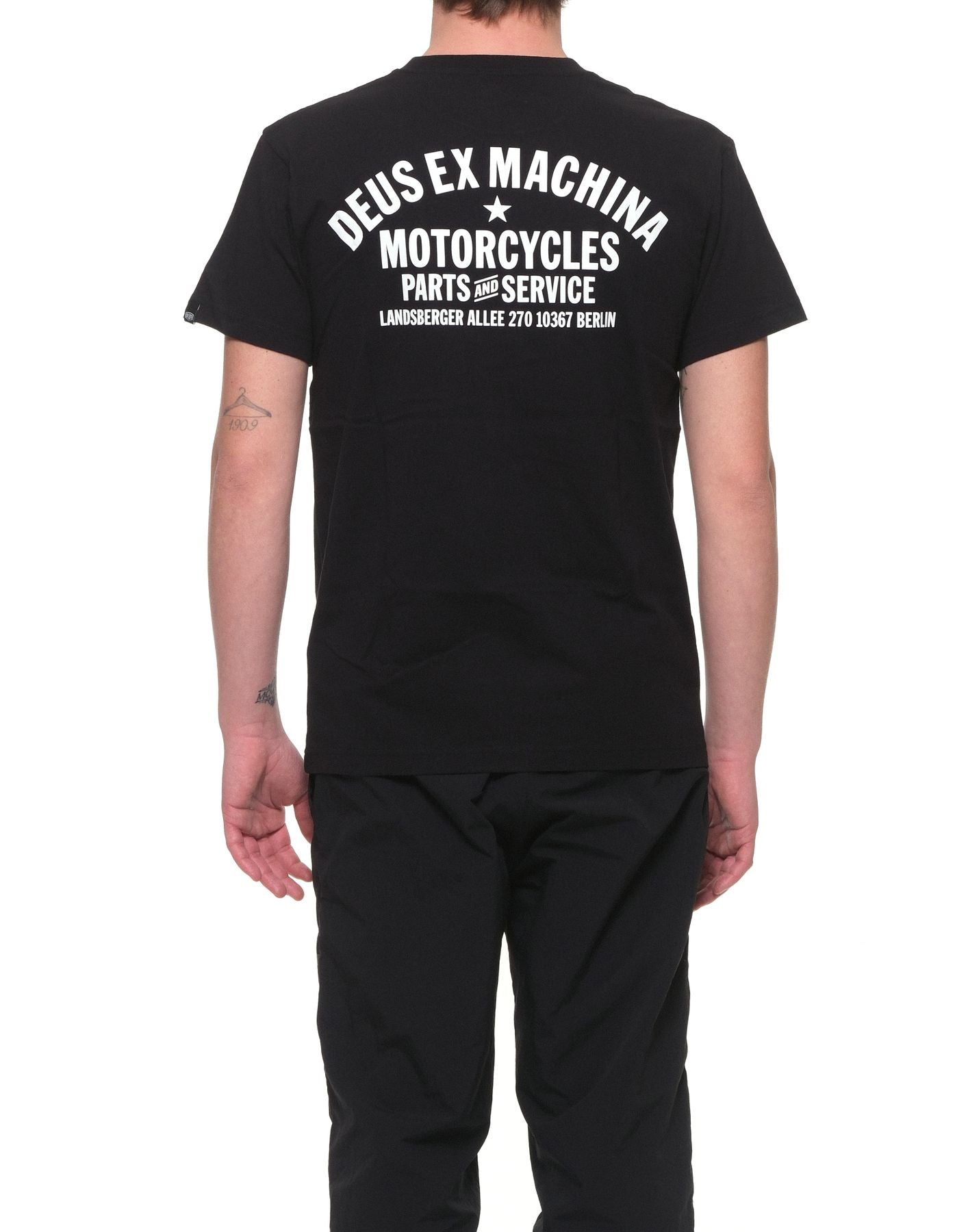 T-Shirt für Mann DMW91808G Berlin Schwarz Deus Ex Machina