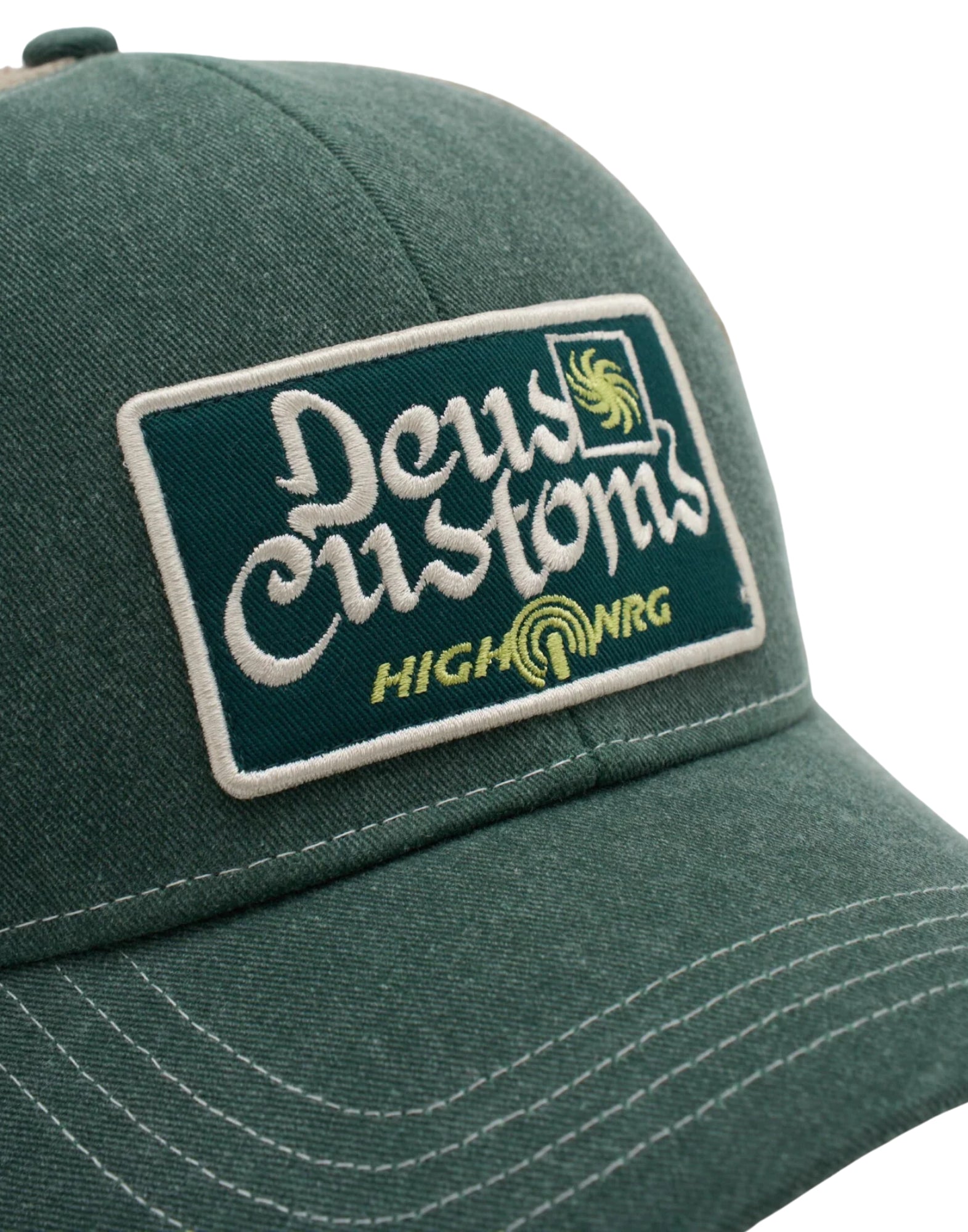 Hat man DMP257035 OPEN HEAD TRUCKER BAYBERRY Deus Ex Machina