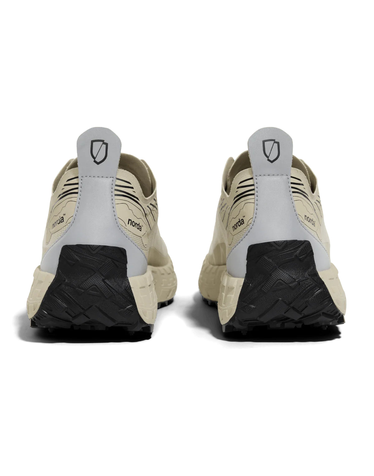 Laufschuhe in Mandel